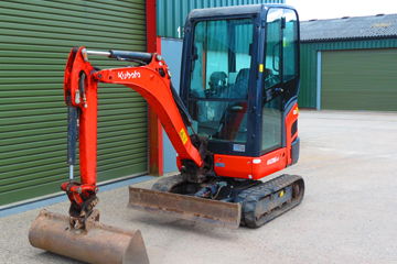 Mini Digger Hire With Driver